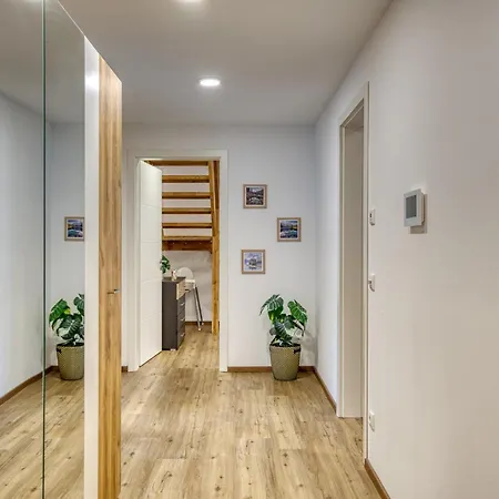 Uii Apartment *