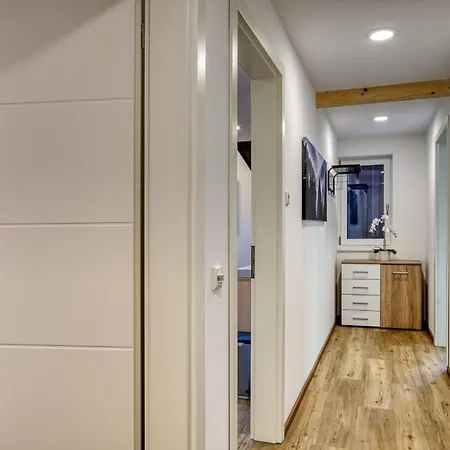 Apartment Uii *